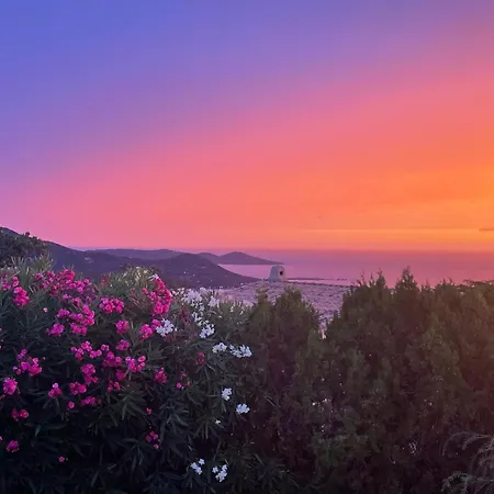 Climatisee, 5 Pieces, 140m2 Grande Piscine Vue Epoustouflante Proche Du Rupione فيلة *